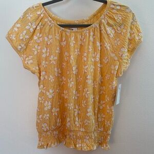 SO Yellow Daisy Knit Peasant Top 20